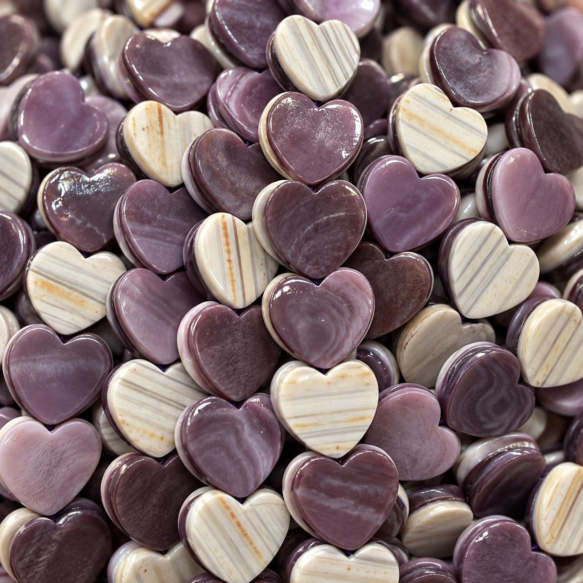 Dark Wampum Shell Beads From USA (Rare Color) Native American Style - Men's Jewelry - Smooth Heart 12mm #B411